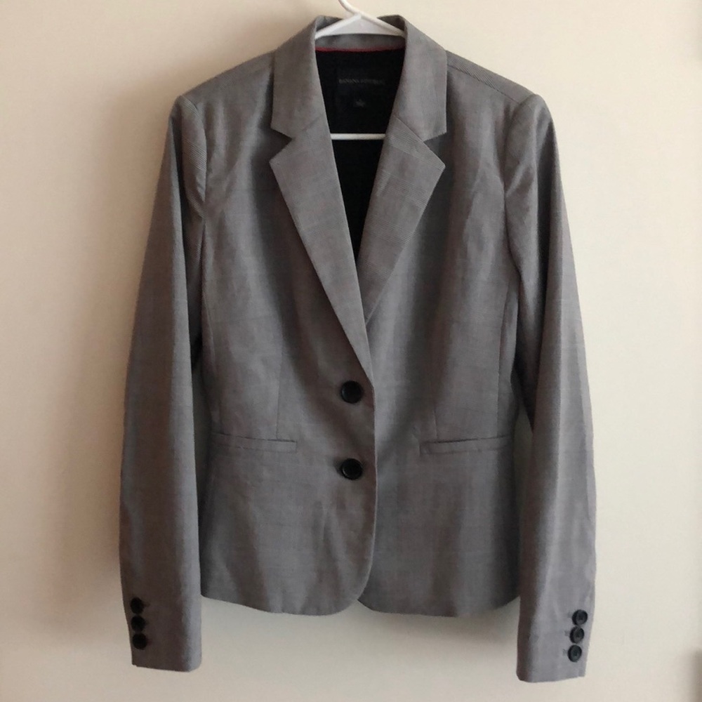 Trendy blazer